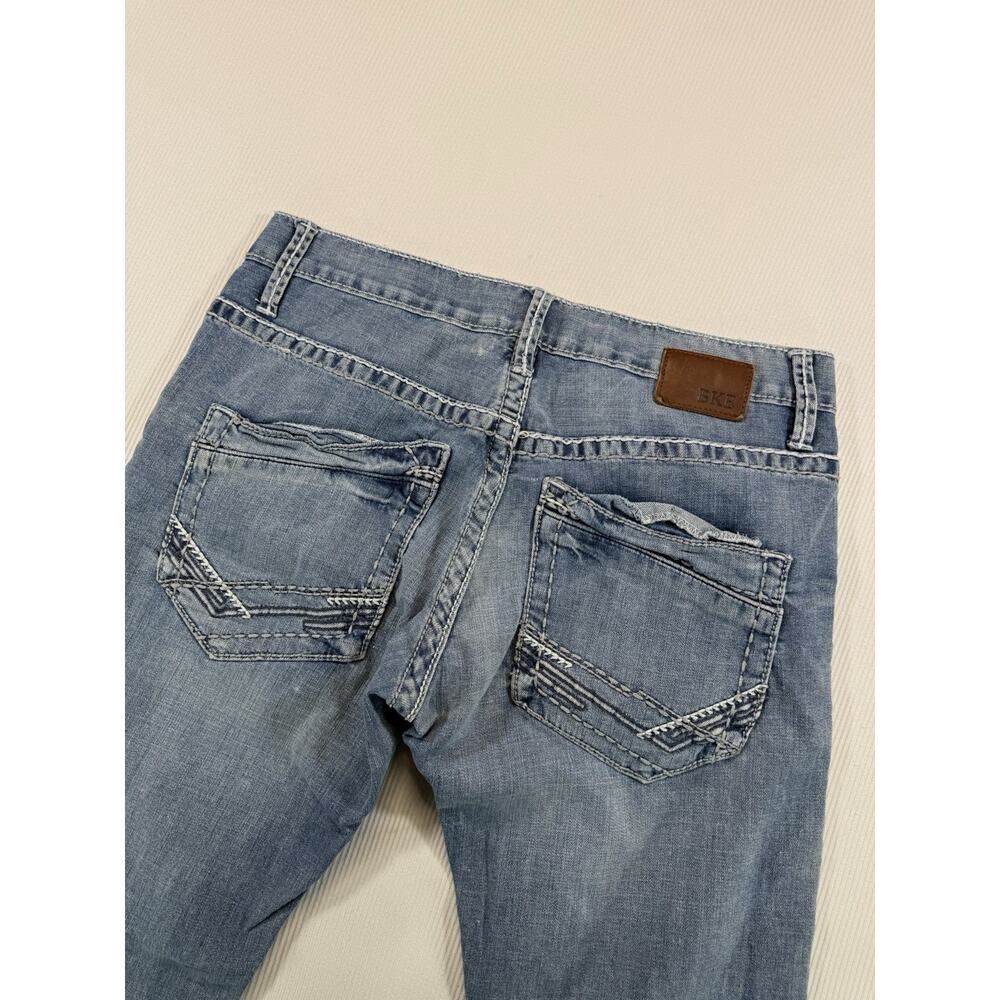 BKE Carter Straight Jeans Mens 31R Blue Stretch Denim Buckle Distressed - Picture 4 of 10